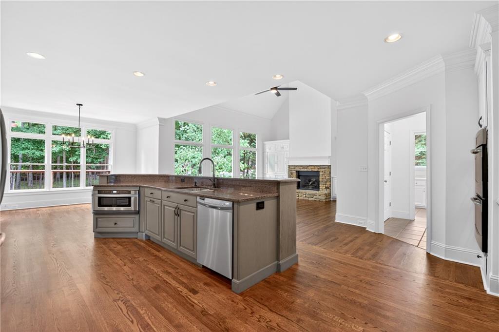 230 Bayfield Court