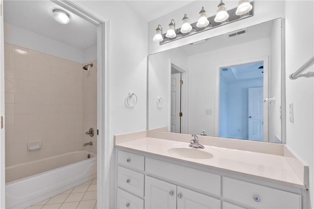 230 Bayfield Court