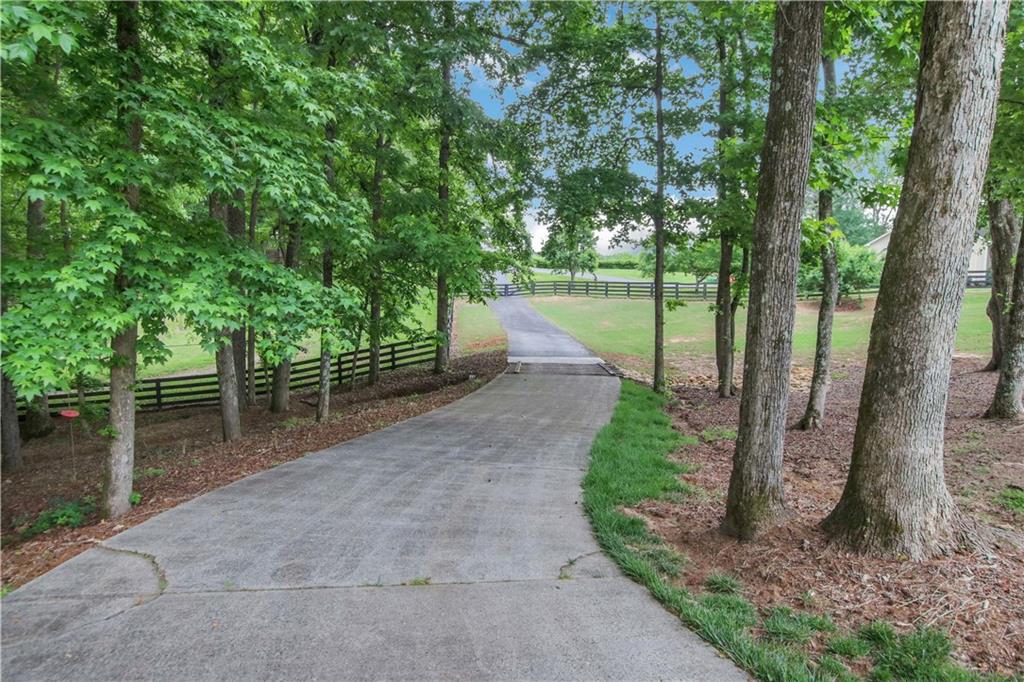 18568 Birmingham Highway
