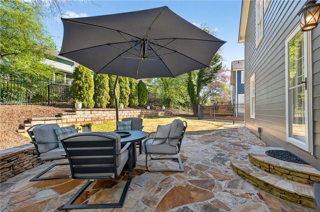 1124 Bailiff Court NE