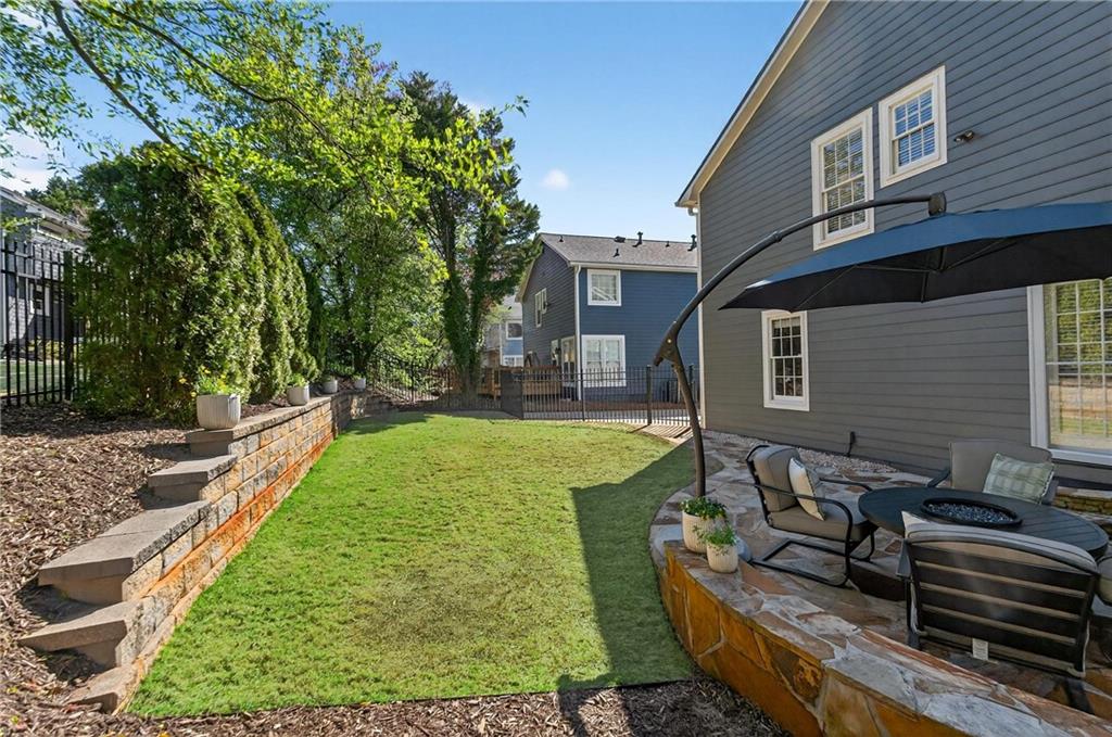 1124 Bailiff Court NE