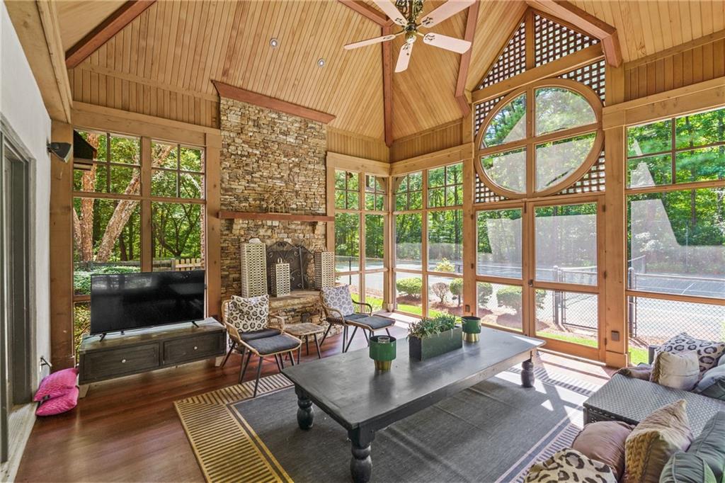 1940 Dinsmore Road