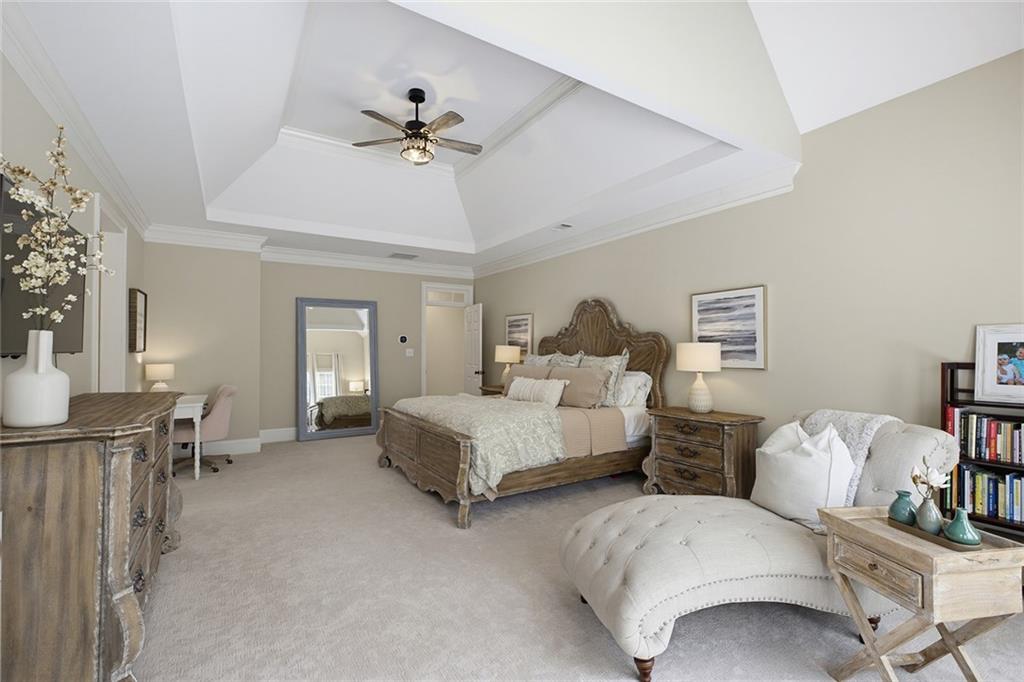 14442 Club Circle