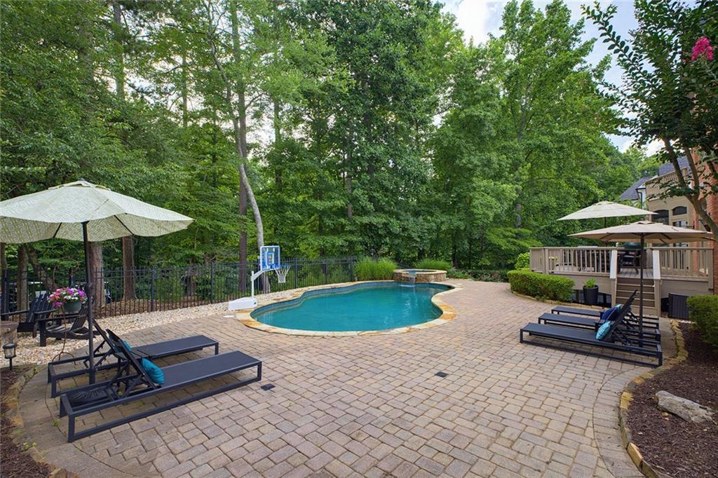 14442 Club Circle