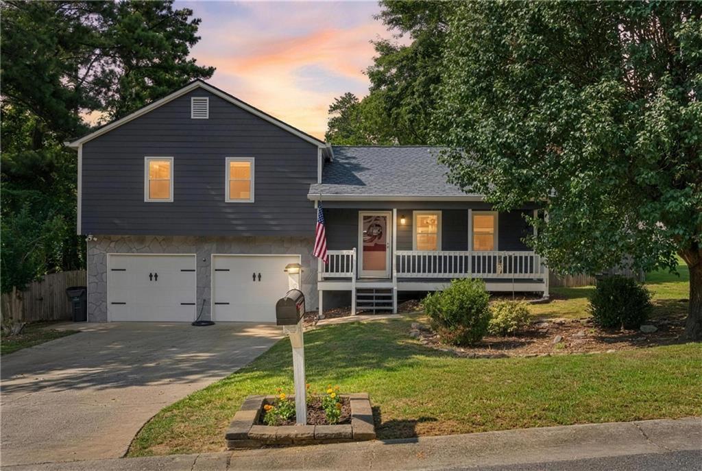 4983 Hunters Cove Drive