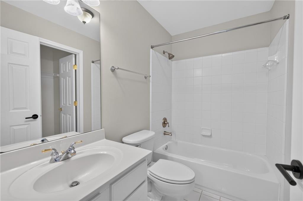 2093 Wrights Mill Circle NE
