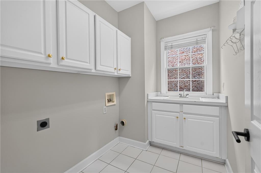 2093 Wrights Mill Circle NE