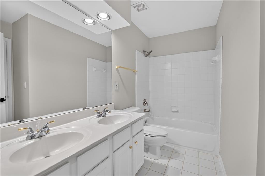 2093 Wrights Mill Circle NE