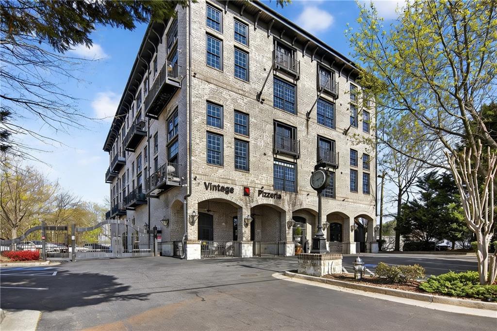 5434 Peachtree Road Unit 117