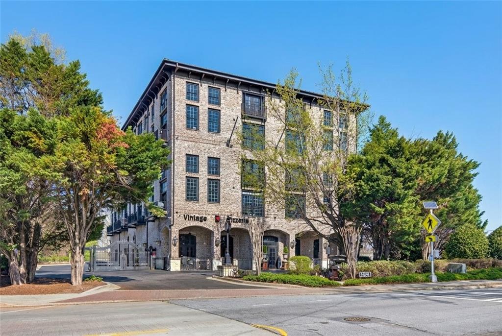 5434 Peachtree Road Unit 117