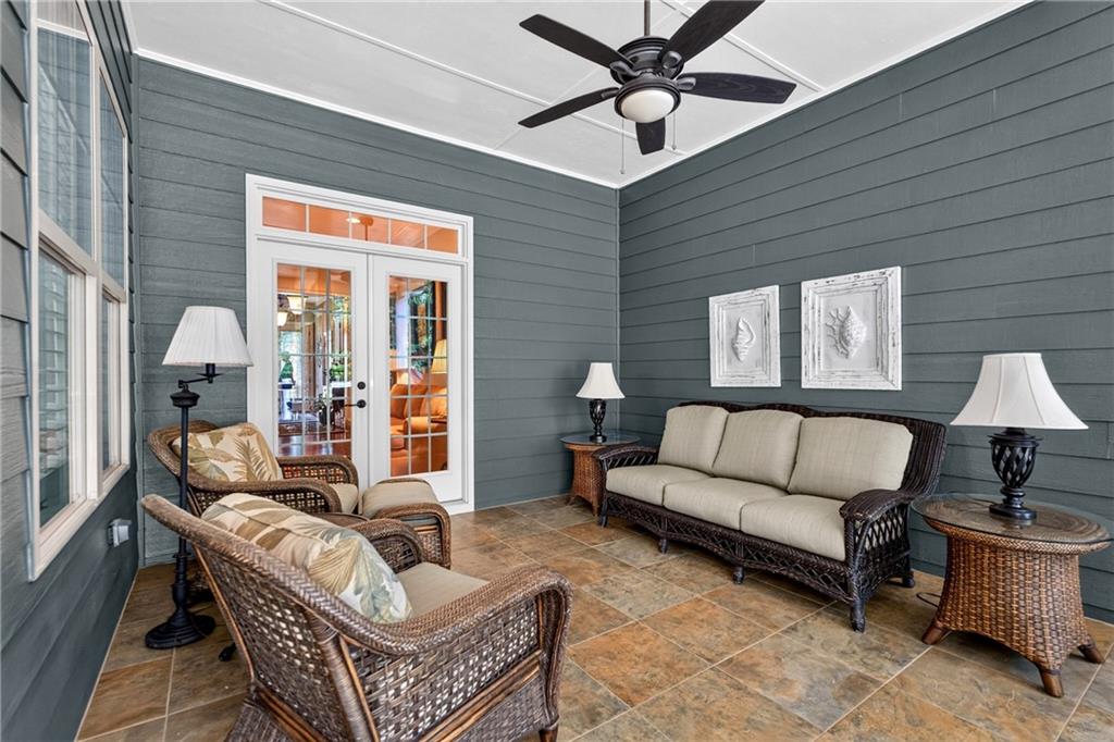 408 Larkspur Drive