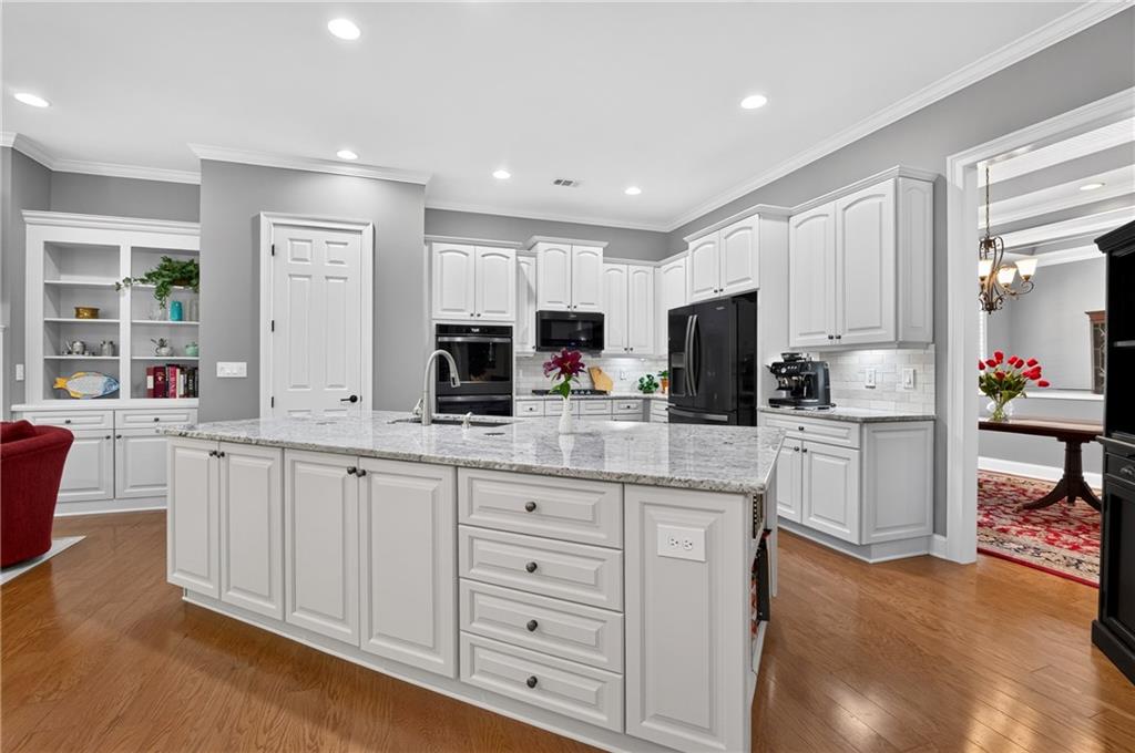 408 Larkspur Drive
