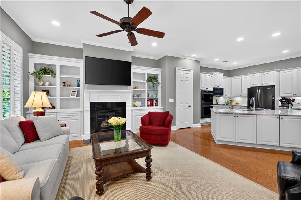 408 Larkspur Drive
