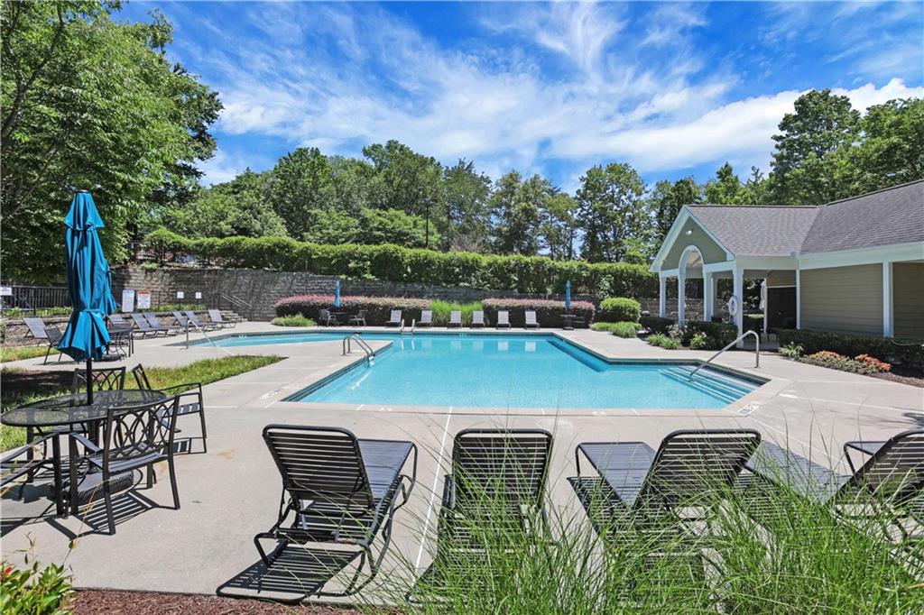 4103 Woodland Lane