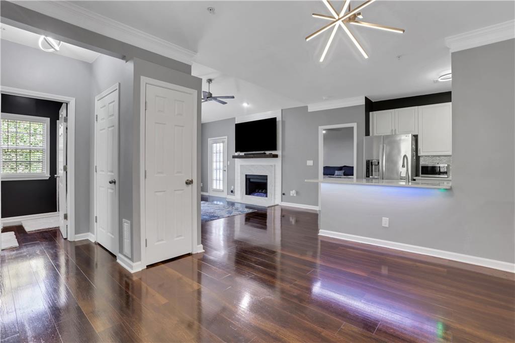 4103 Woodland Lane