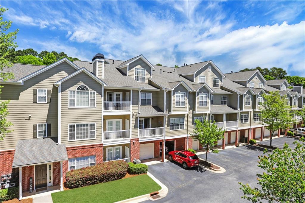 4103 Woodland Lane