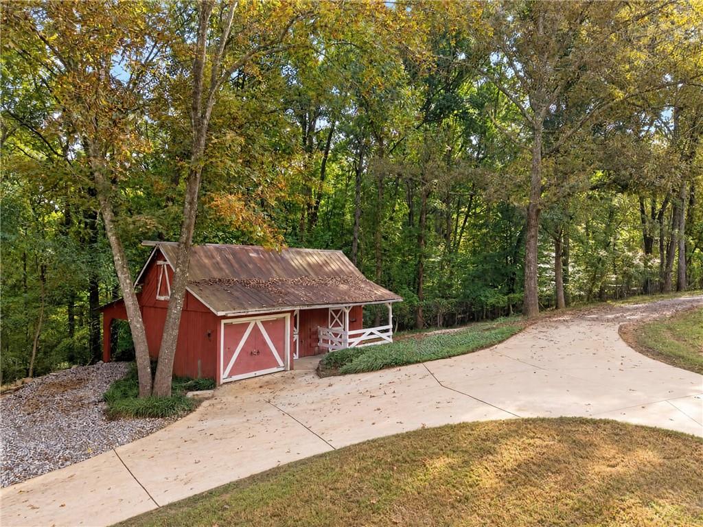 13488 Holly Road