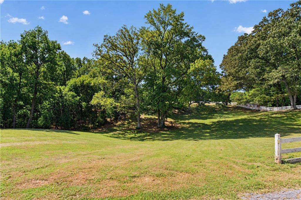 13488 Holly Road
