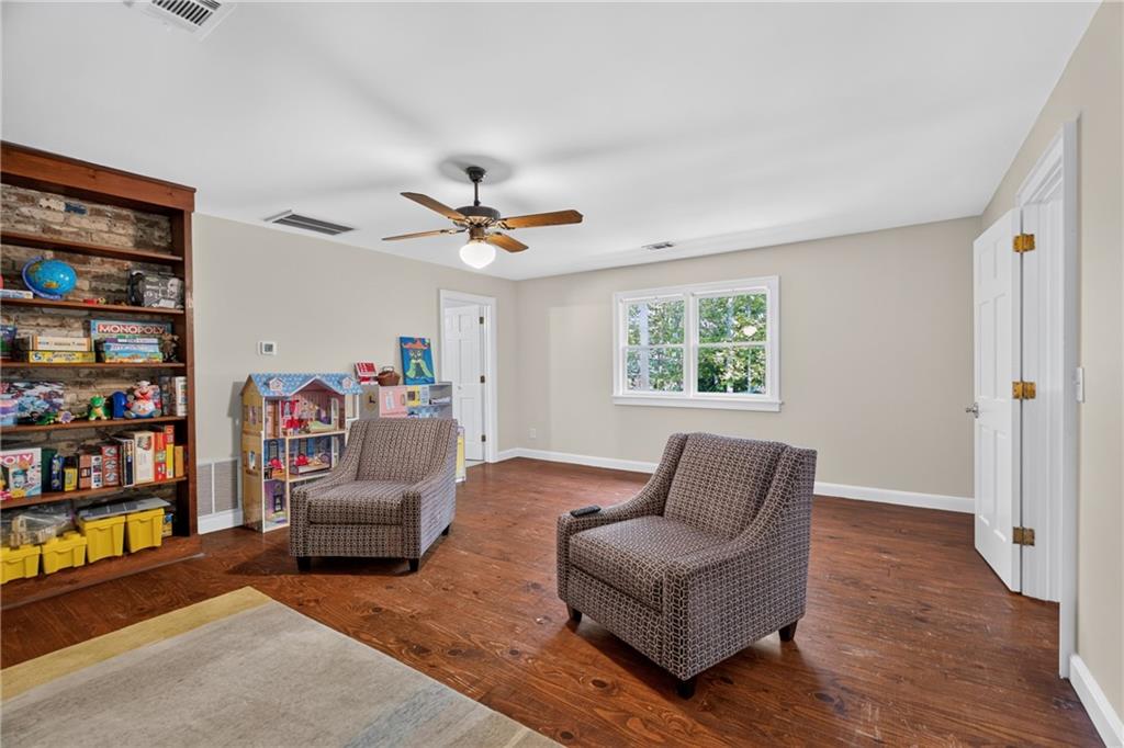 13488 Holly Road