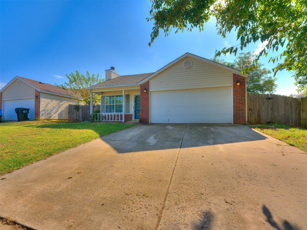 3005 Pinecrest Street