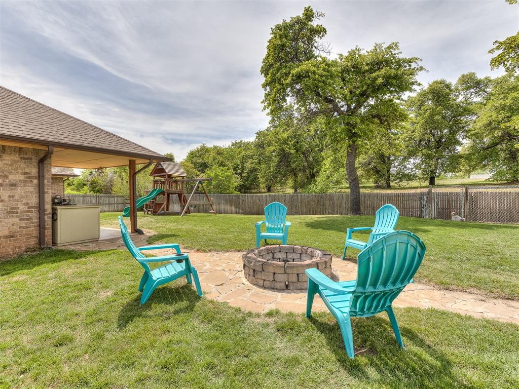 9901 Fox Fair Hollow