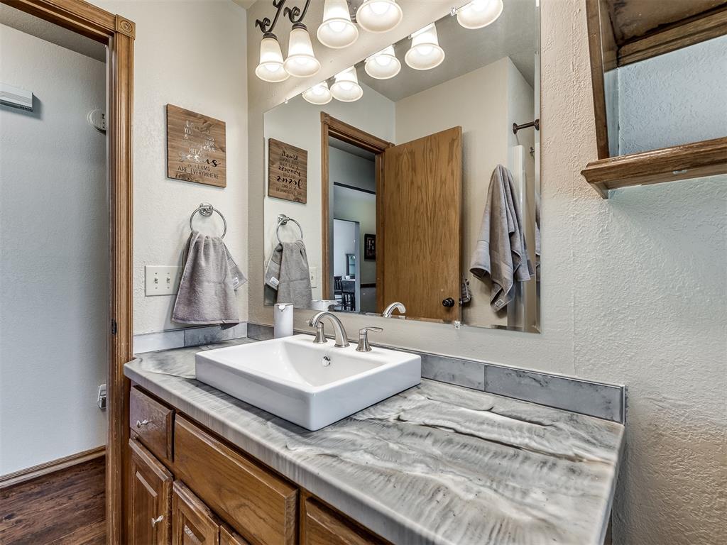 9901 Fox Fair Hollow