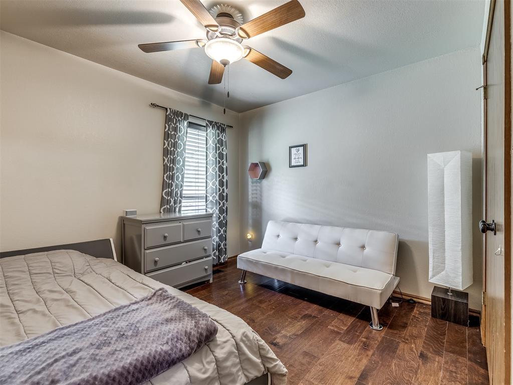 9901 Fox Fair Hollow