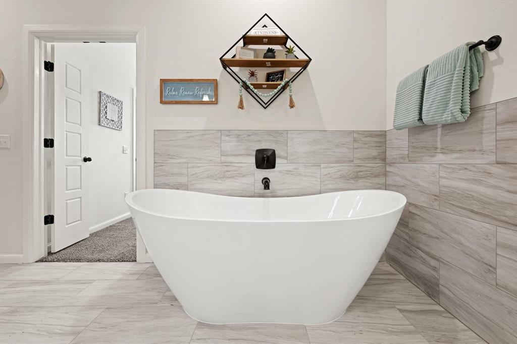 9416 SW 48th Terrace