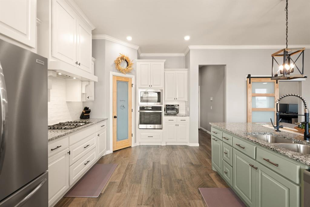 9416 SW 48th Terrace