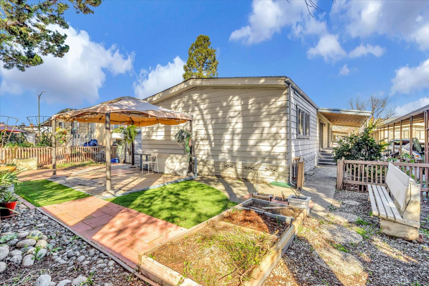 3143 Oakbridge DR 3143