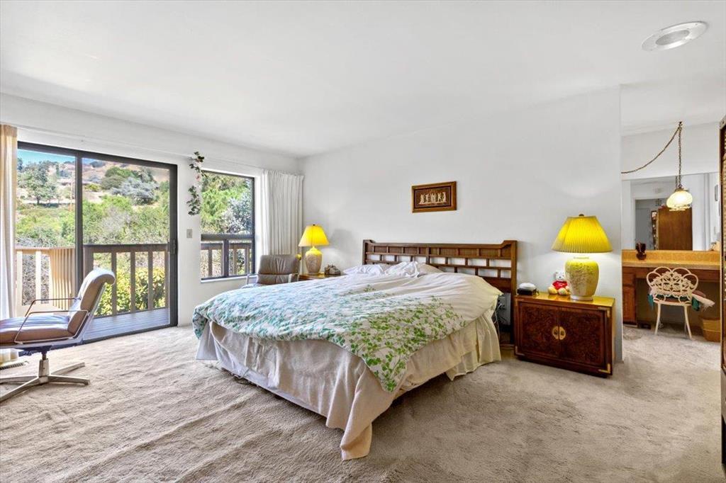 10940 Prieta CT
