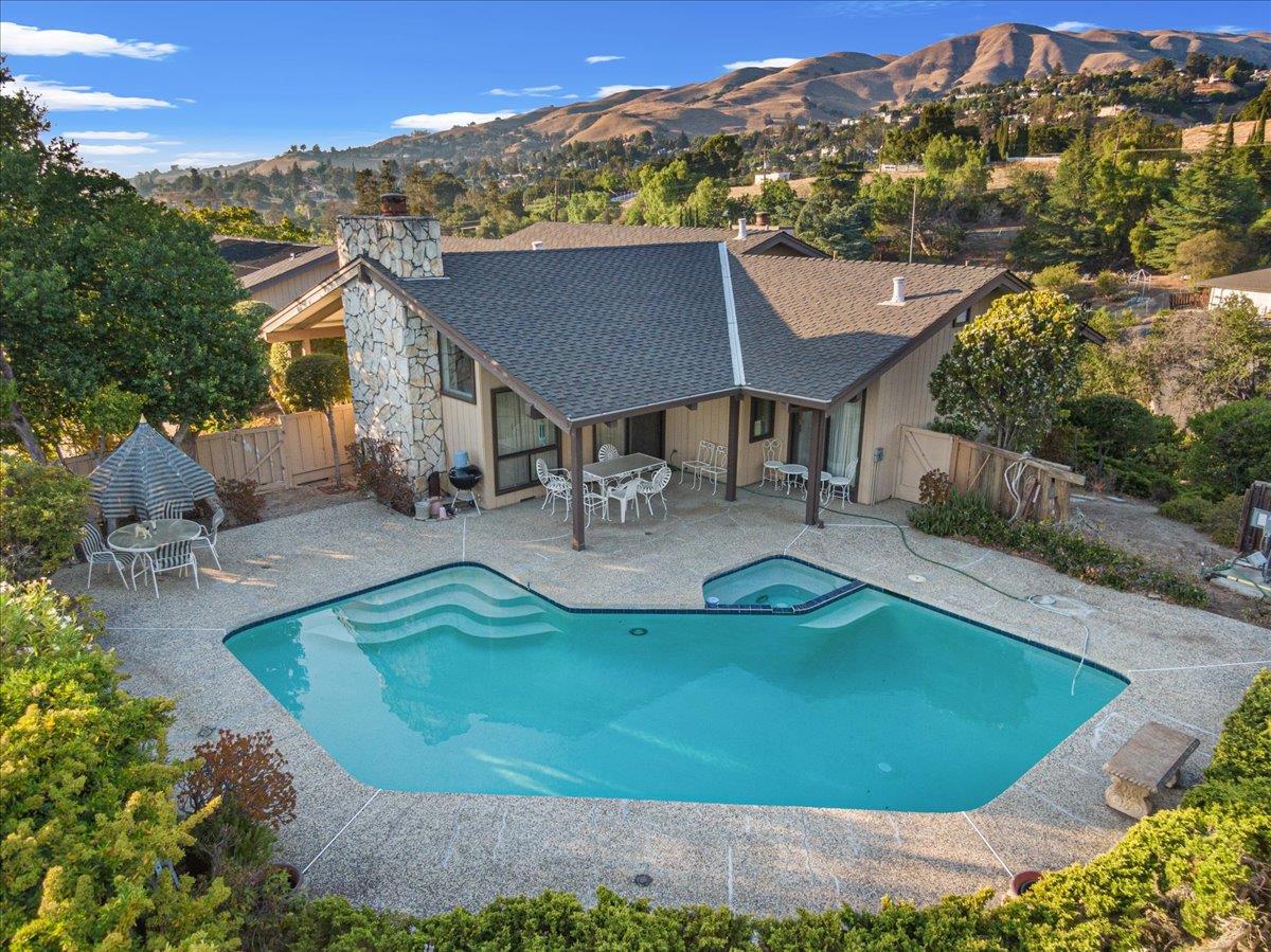 10940 Prieta CT