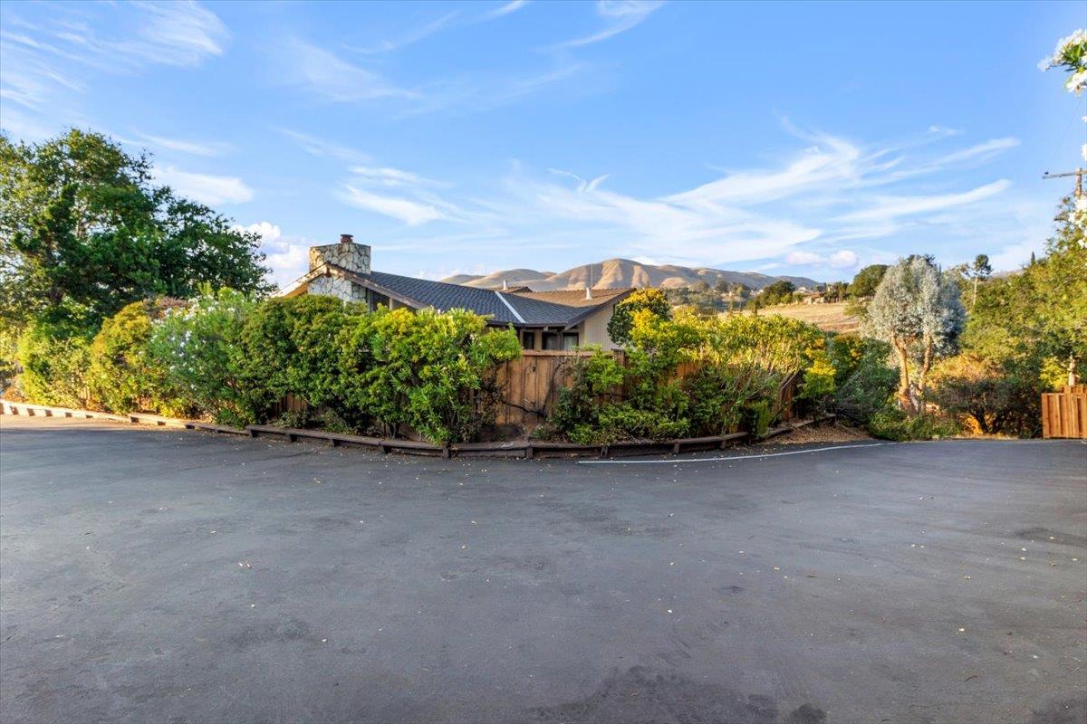 10940 Prieta CT