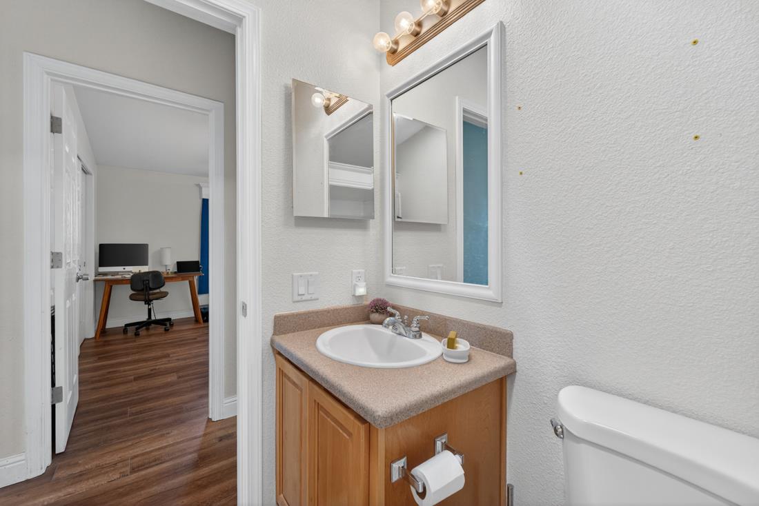 433 Sylvan Avenue Unit: 134