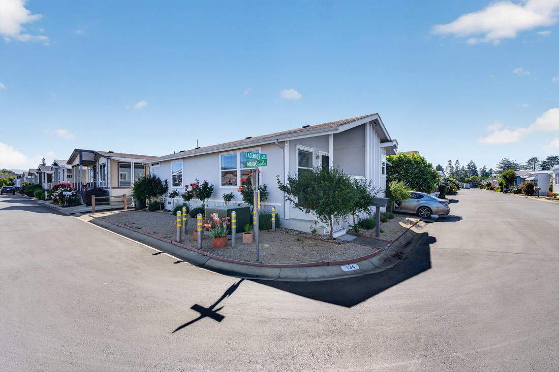 433 Sylvan Avenue Unit: 134