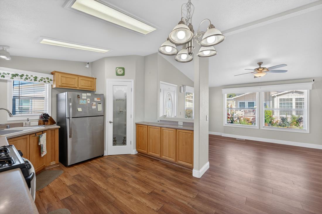 433 Sylvan Avenue Unit: 134