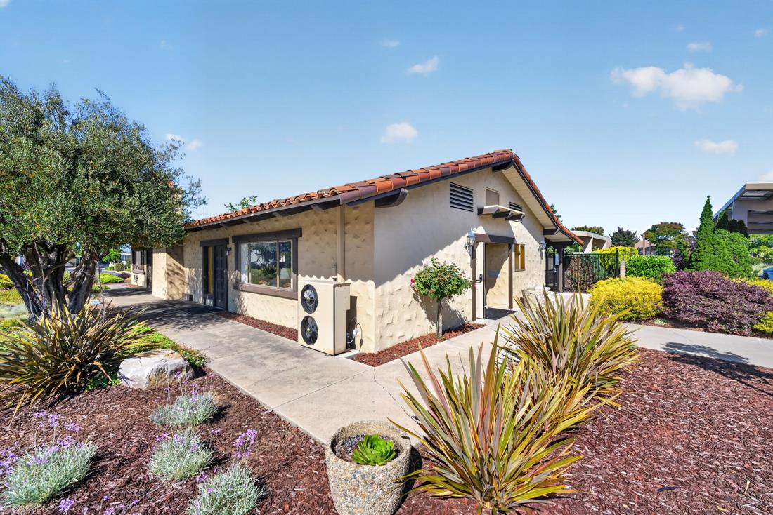 433 Sylvan Avenue Unit: 134
