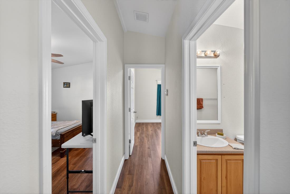 433 Sylvan Avenue Unit: 134