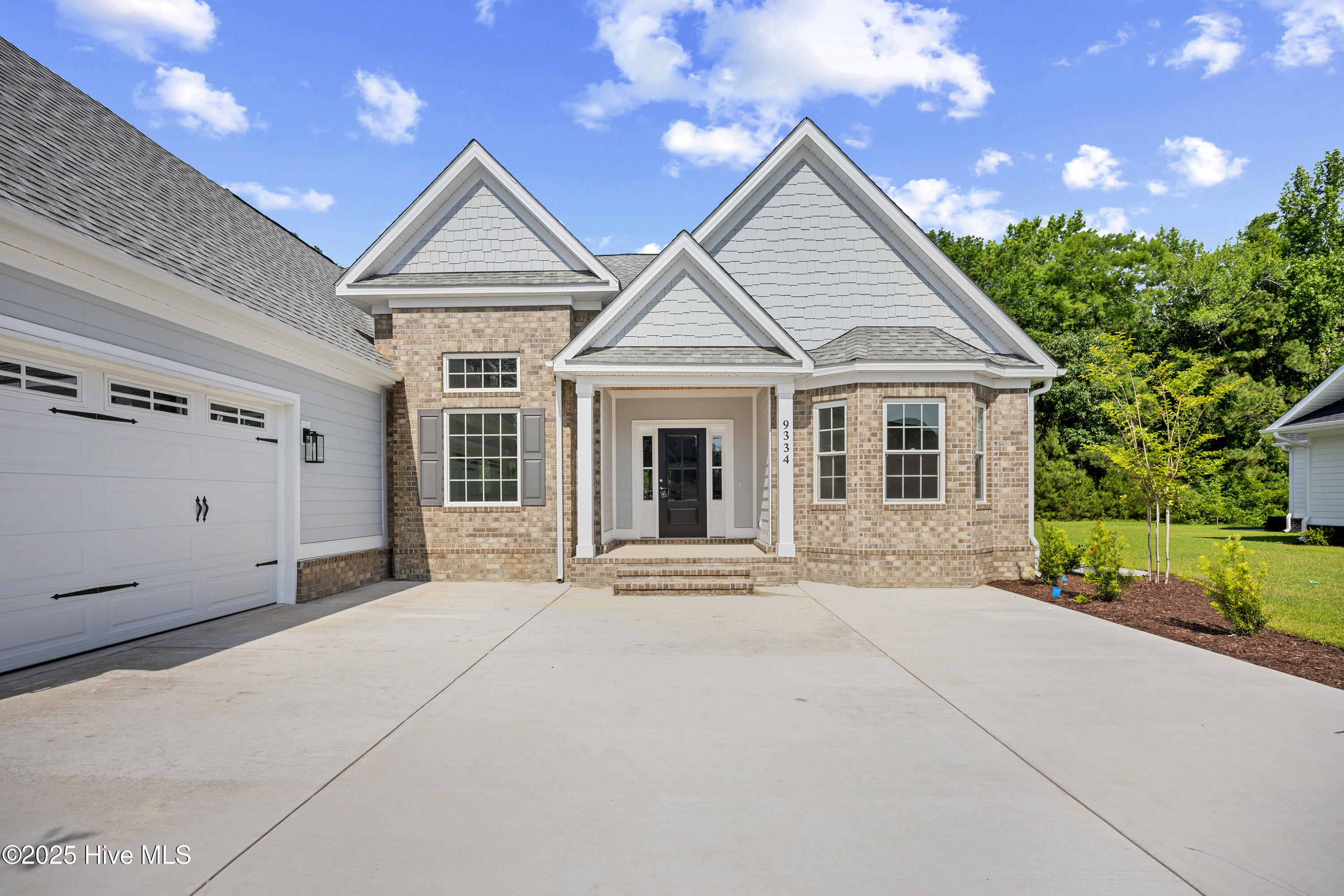 9334 Old Salem Way