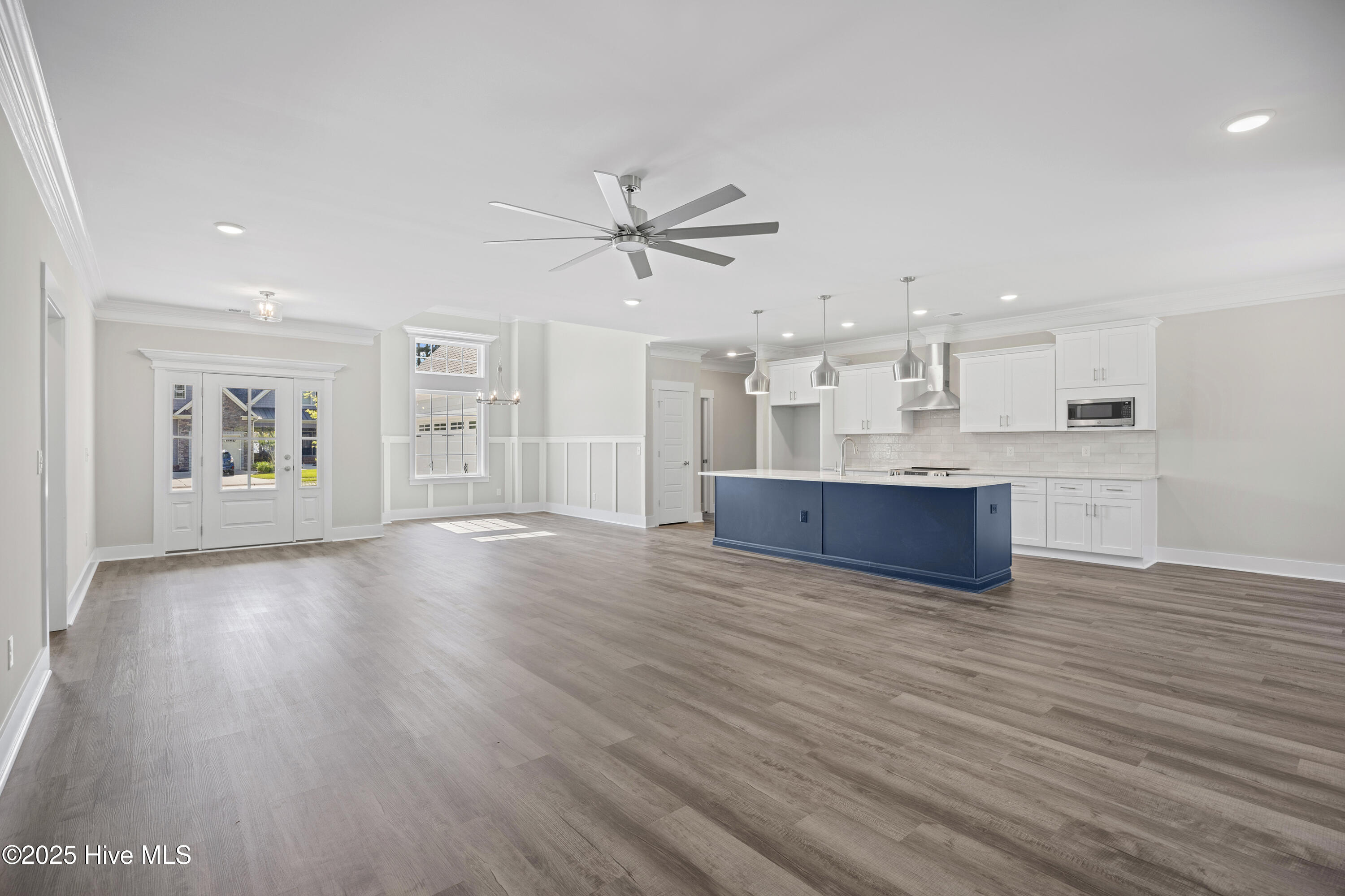 9334 Old Salem Way