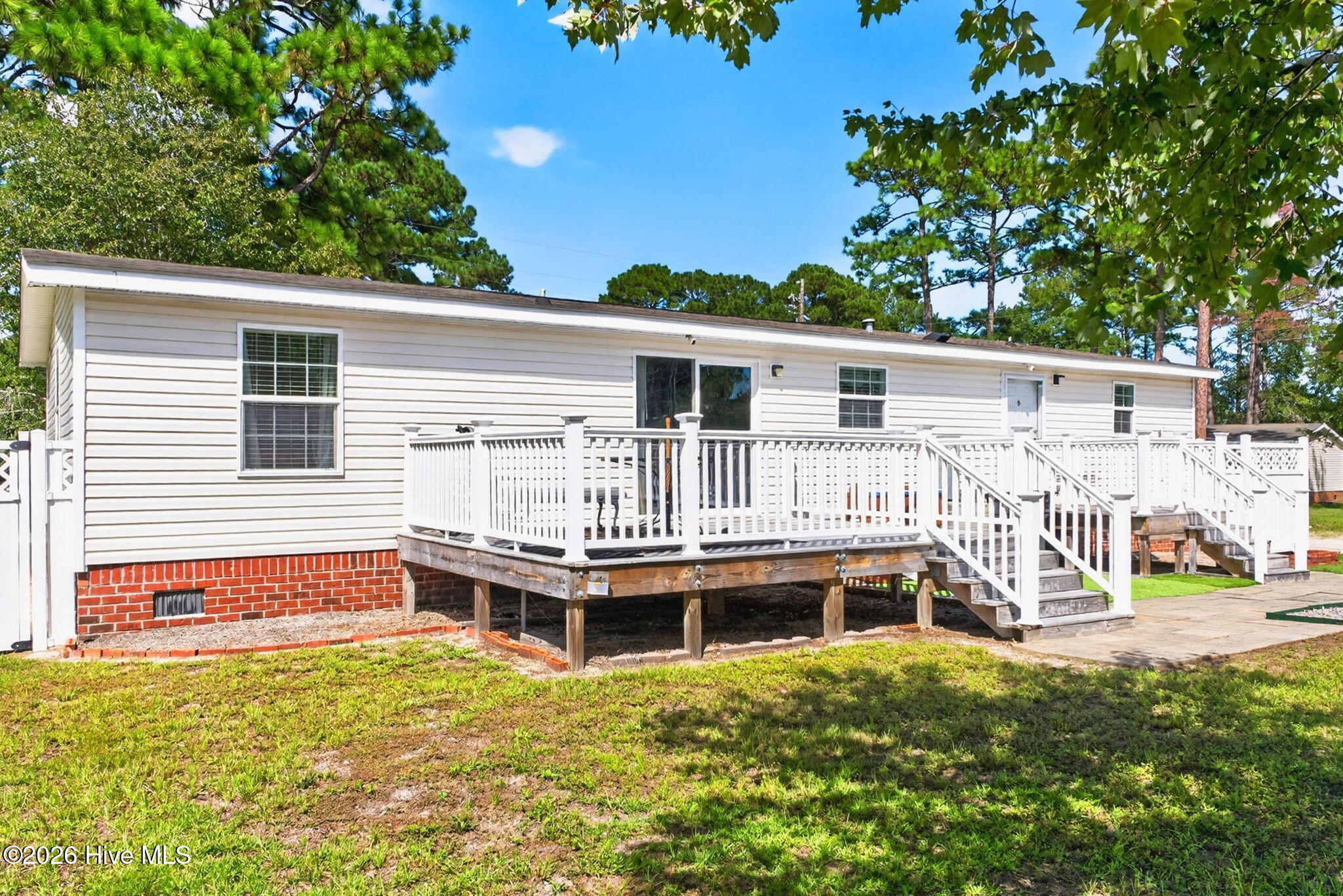 3505 Lakewood Drive SW