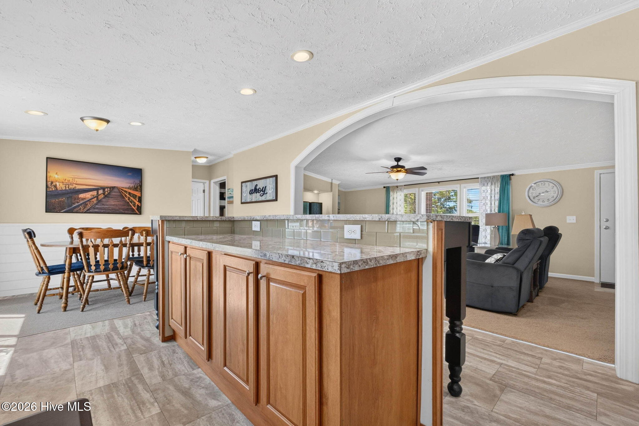 3505 Lakewood Drive SW