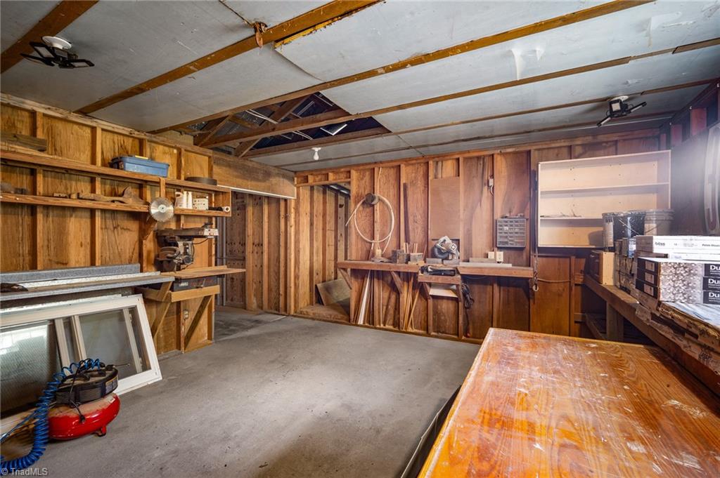 148 Reeder Road