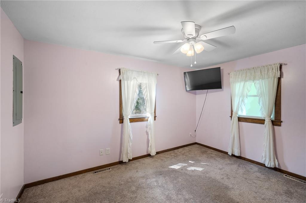 148 Reeder Road