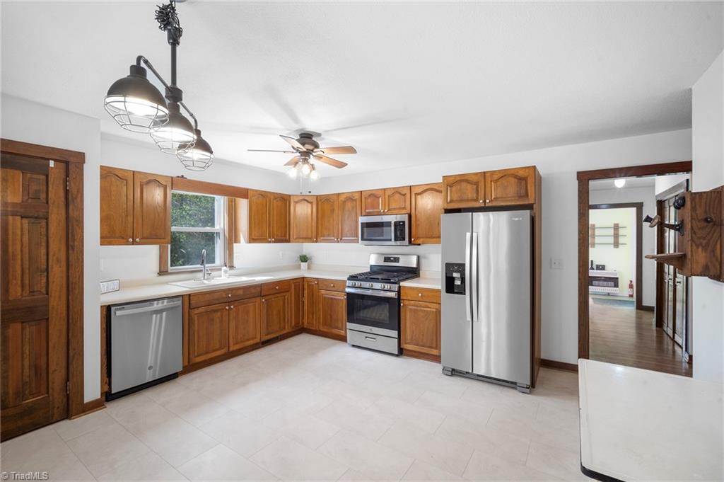 148 Reeder Road