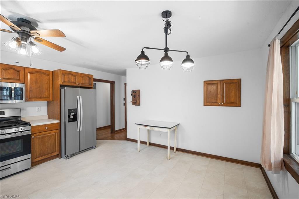 148 Reeder Road