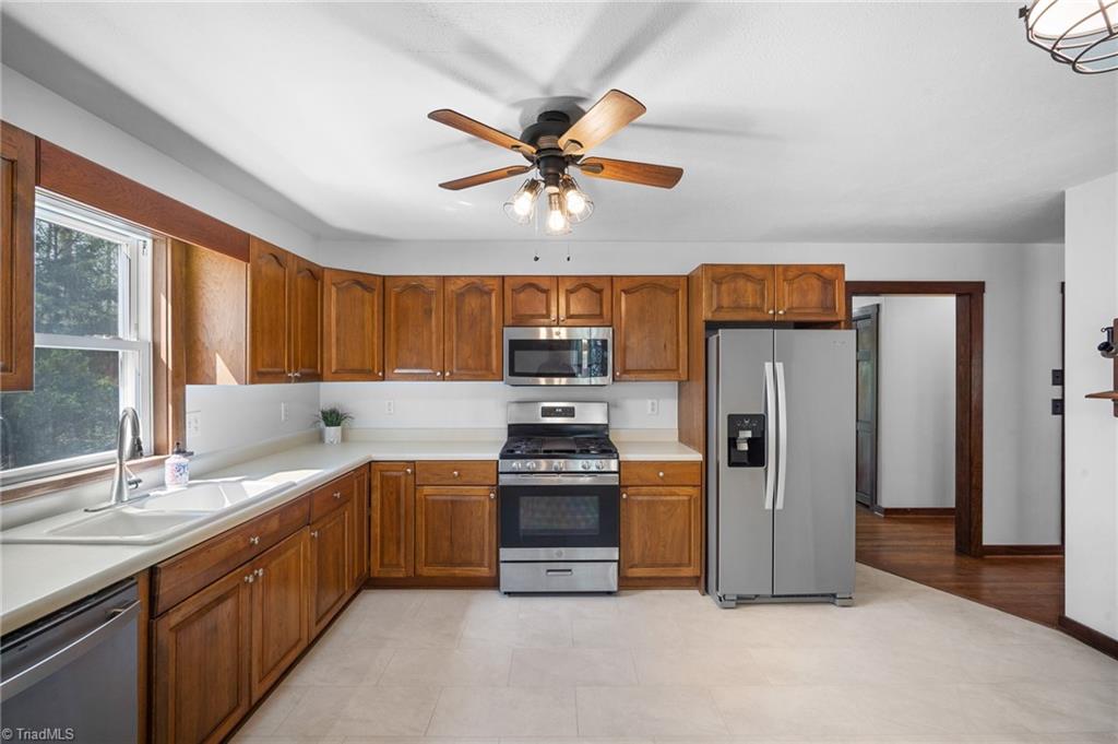148 Reeder Road