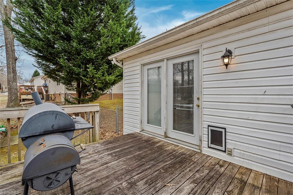 113 Falling Creek Drive