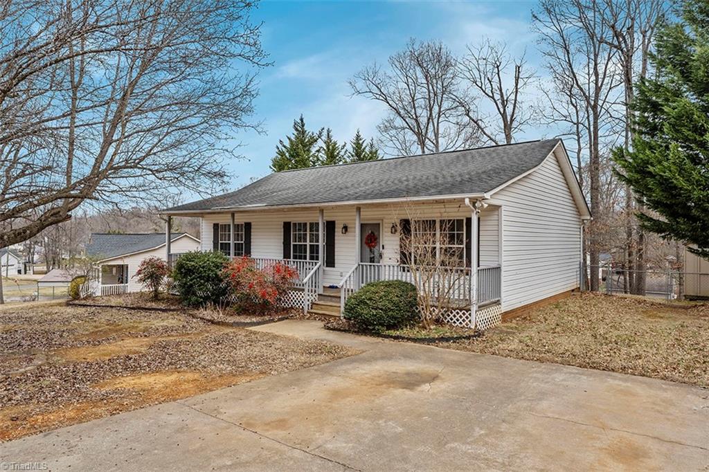 113 Falling Creek Drive