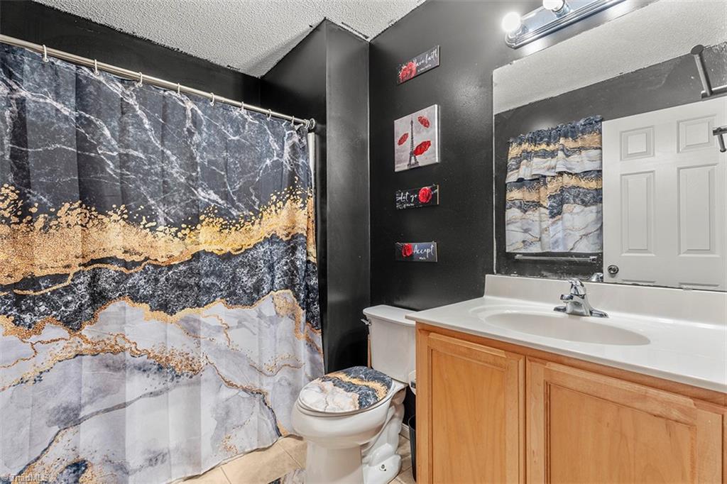 113 Falling Creek Drive